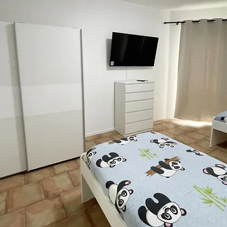 Apartment Monteurwohnung Mit Balkon In Duisburg Duisburg