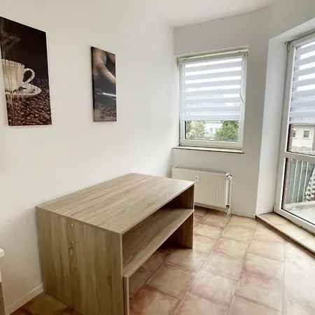 Daire Monteurwohnung Mit Balkon In *