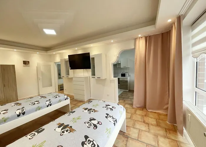 Monteurwohnung Mit Balkon In Lägenhet