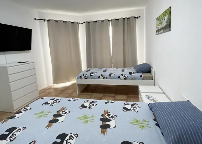 Monteurwohnung Mit Balkon In Lägenhet