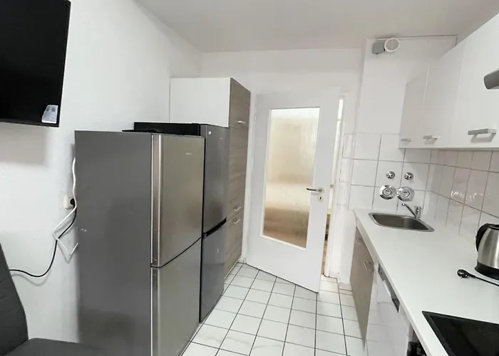 Monteurwohnung Mit Balkon In Duisburg Apartment Duisburg