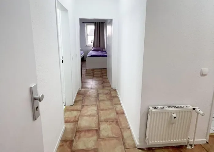 Monteurwohnung Mit Balkon In Duisburg