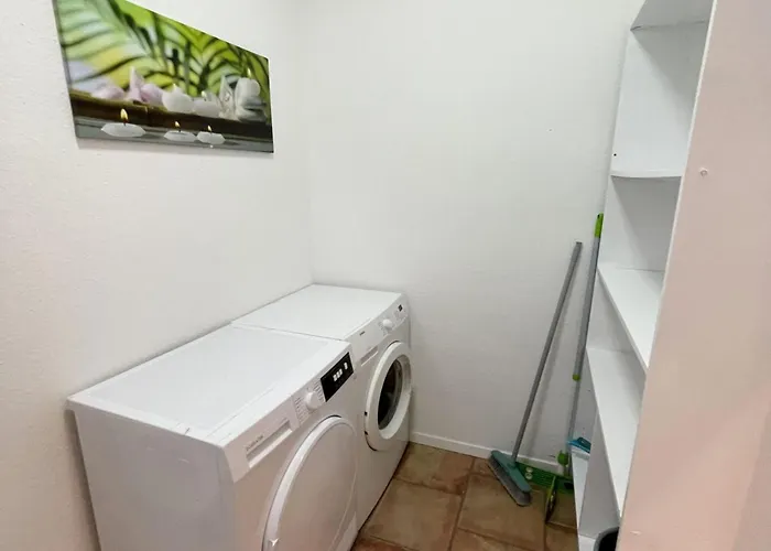 Monteurwohnung Mit Balkon In Duisburg Apartment